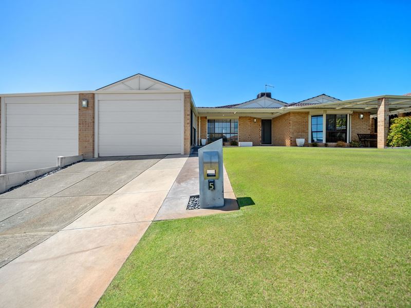 5 Isdell Place, Heathridge
