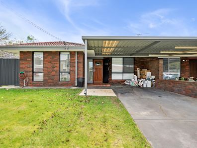 105 Hamilton Street, Stirling WA 6021