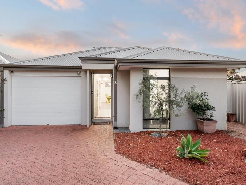 3/49 O'Connell Street, Hamilton Hill WA 6163