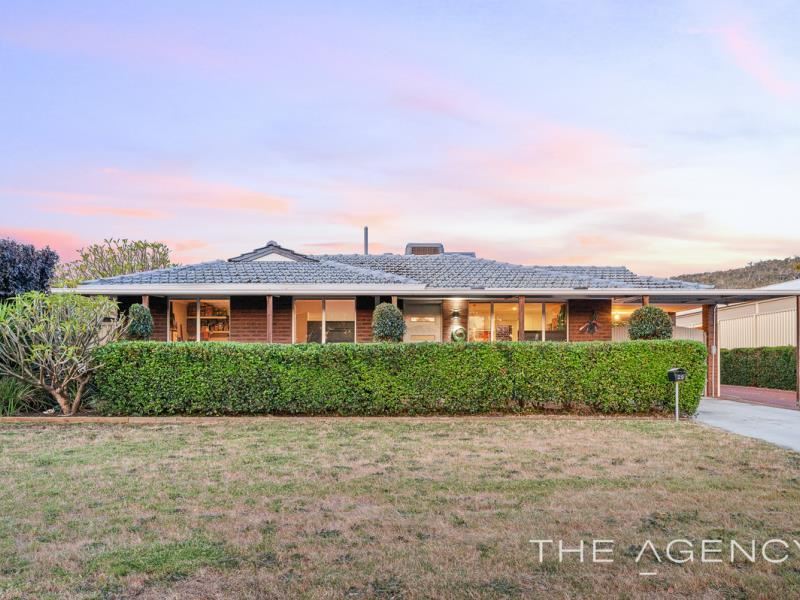 29 Blackburne Drive, Kelmscott