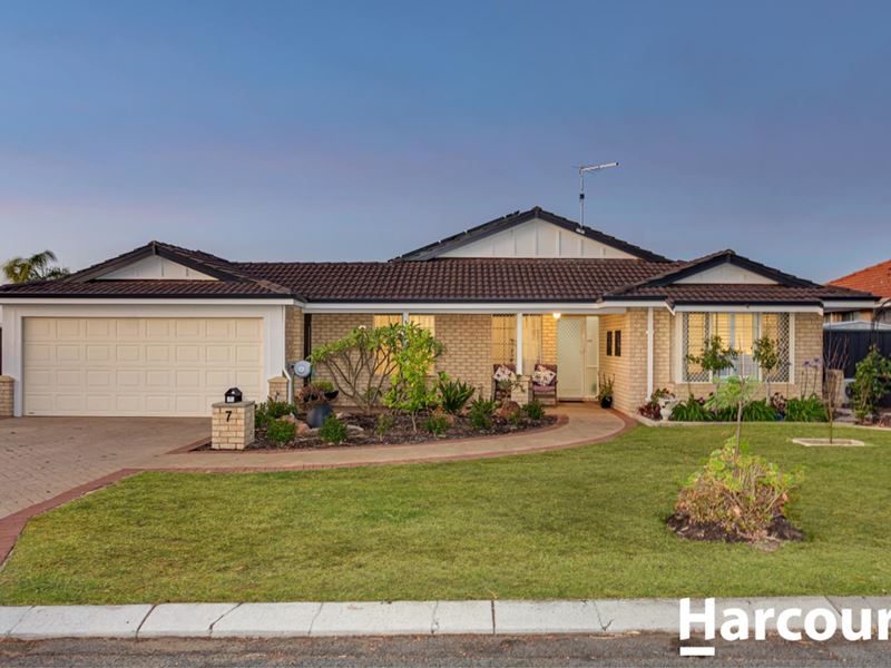 7 Royal Scot Loop, Currambine