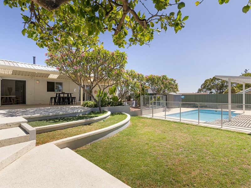 6 Coonewarra Way, Quinns Rocks
