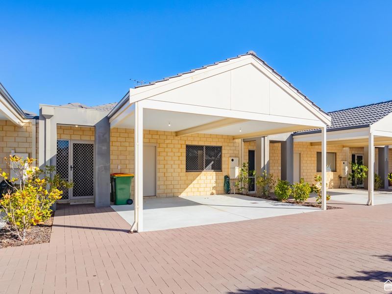 Unit 4/37 Little John Road, Armadale WA 6112