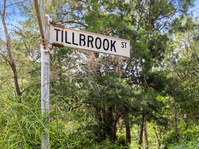 1 Tillbrook Street, Glen Forrest WA 6071