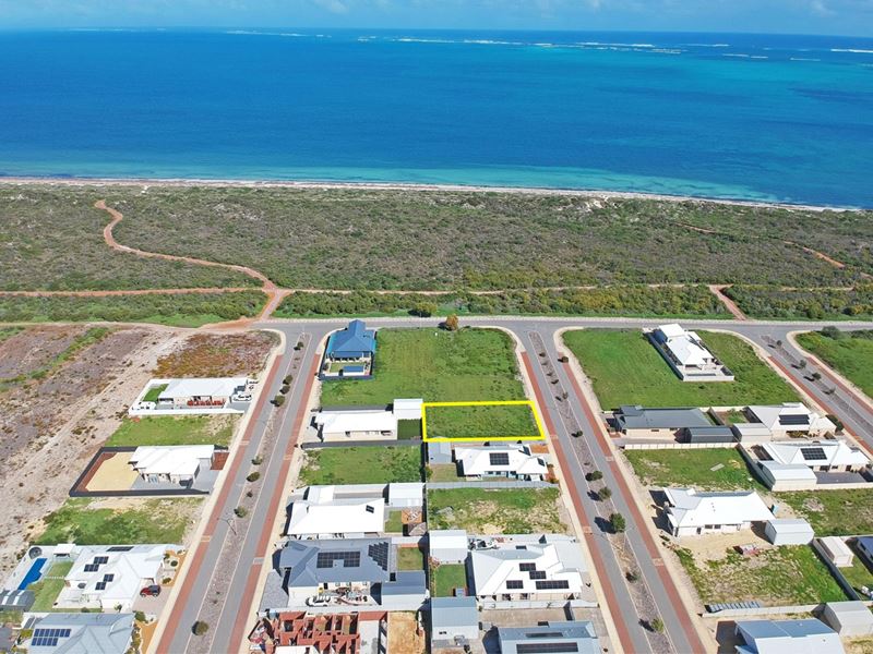 Lot 1035, 35 Bremer Pde, Jurien Bay WA 6516