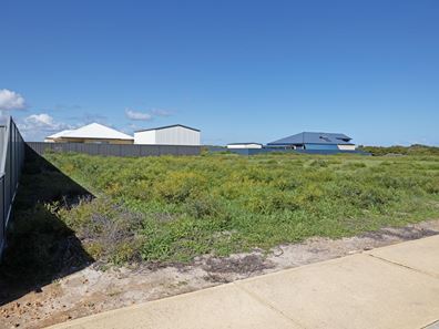 Lot 1035, 35 Bremer Pde, Jurien Bay WA 6516