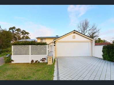 21B Monterey Court, Kardinya WA 6163