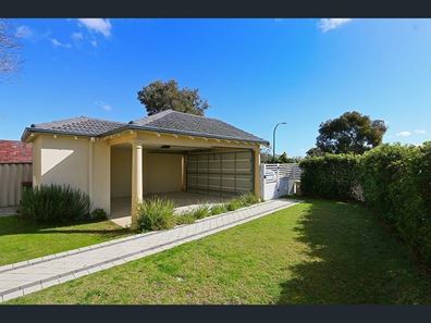 21B Monterey Court, Kardinya WA 6163