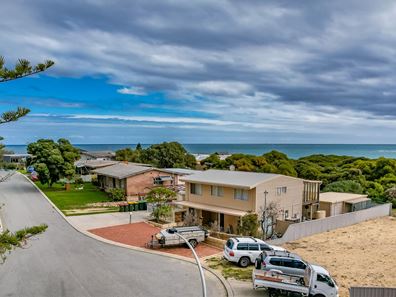 14 Schnapper Court, Burns Beach WA 6028