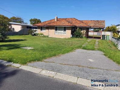 151 Centre Street, Queens Park WA 6107