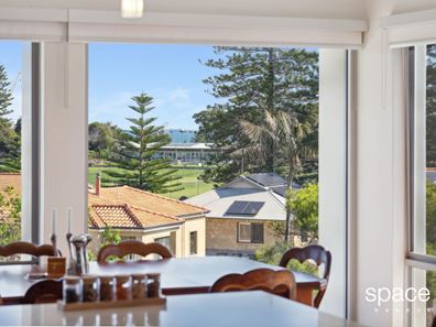 10 Nailsworth Street, Cottesloe WA 6011