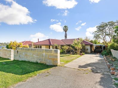 36 Abbott Way, Swan View WA 6056