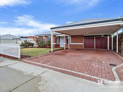 3 Bancombe Crescent, Ellenbrook WA 6069