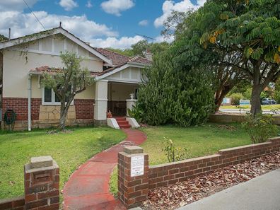 106 Monash Avenue, Nedlands WA 6009