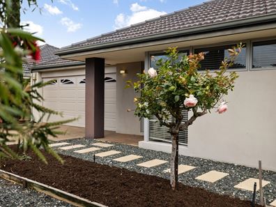 4 Culture Link, Piara Waters WA 6112