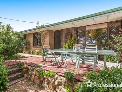 307 Camberwarra Drive, Craigie WA 6025