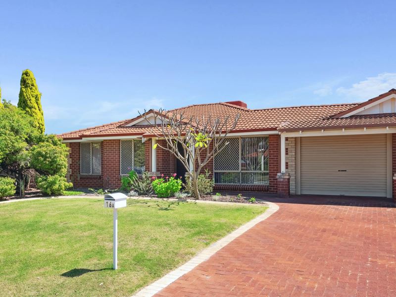 16A Norvills Retreat, Kiara WA 6054