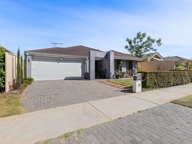 11 Millbrook Avenue, Bertram WA 6167