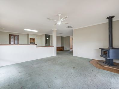 6 Lindus Mews, Warnbro WA 6169