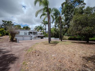 56 Watsonia Road, Gooseberry Hill WA 6076