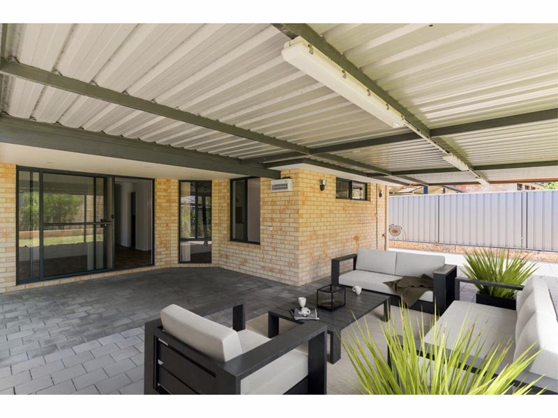 25 Shaftesbury Way, Wellard WA 6170