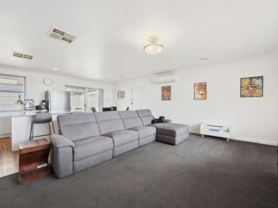 186 Clontarf Road, Hamilton Hill WA 6163