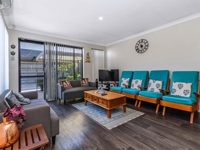 54 Jubilee Avenue, Success WA 6164