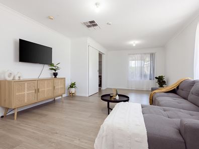 7 Floret Court, Seville Grove WA 6112