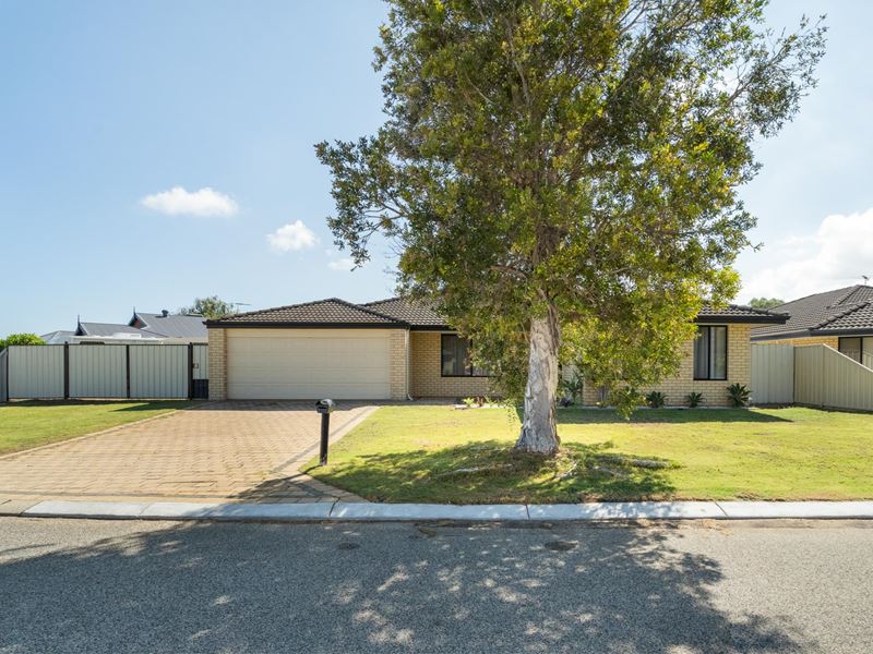 35 Montoro Drive, Port Kennedy