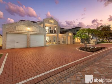 11 Robin Gardens, Stirling WA 6021