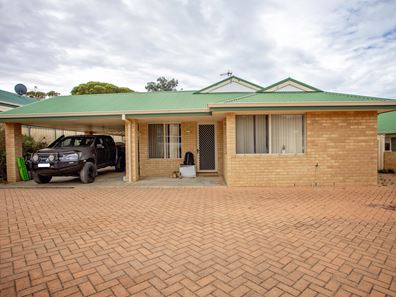 2/3 Raglan Street, Hopetoun WA 6348