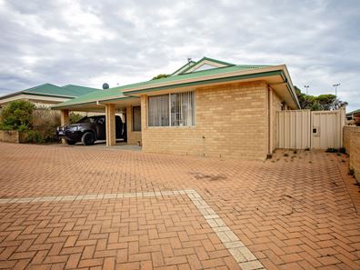 2/3 Raglan Street, Hopetoun WA 6348