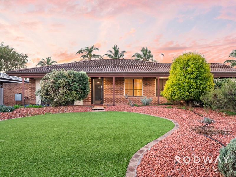 5 Mandarin Way, Seville Grove WA 6112