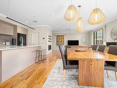 64 Greensand Promenade, Treeby WA 6164