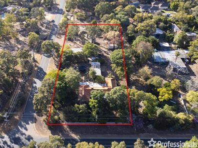 2 Maud Road, Maida Vale WA 6057