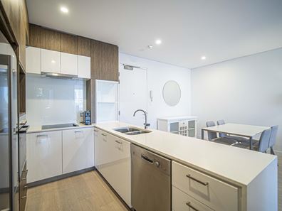 11/8 Riversdale Road, Burswood WA 6100