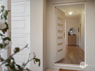 8 Ardleigh Street, Aveley WA 6069