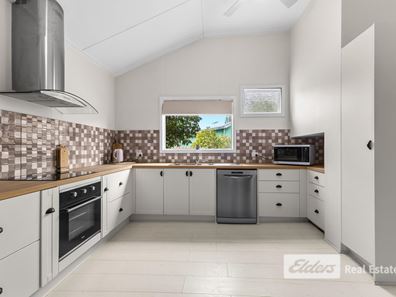 14 Jones  Street, Collie WA 6225