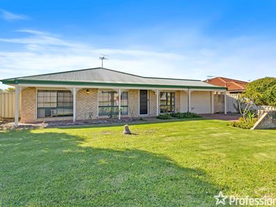 26 Strasbourg Ramble, Port Kennedy WA 6172
