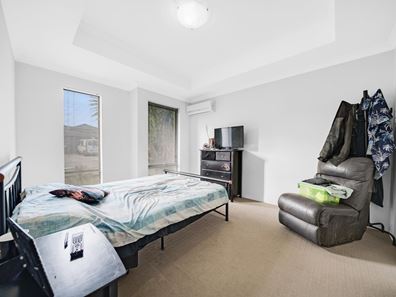 24 Portaferry Gardens, Ridgewood WA 6030