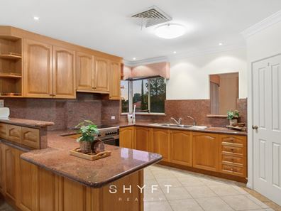 50 Belleview Crescent, Dianella WA 6059