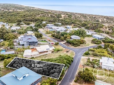 11 Lake View Road, Preston Beach WA 6215