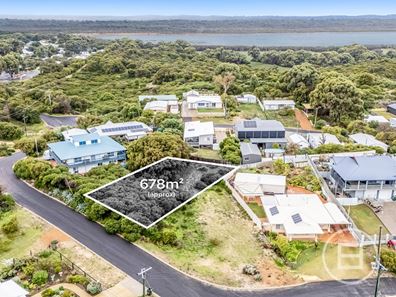 11 Lake View Road, Preston Beach WA 6215