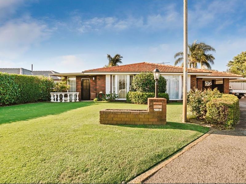 18 Rusham Place, Morley WA 6062
