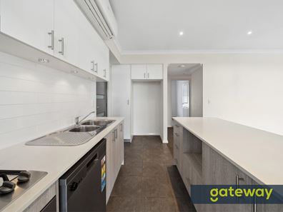 20/2 Coojong Link, Success WA 6164
