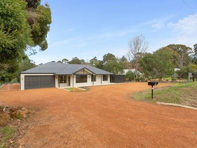 100 Conradi Place, Stoneville WA 6081