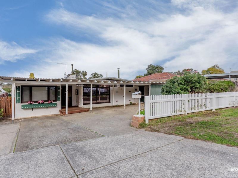 33 Fulton Street, Hamilton Hill WA 6163