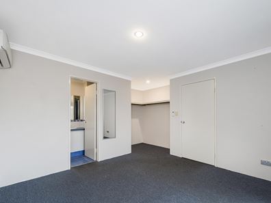17 Pennine Pass, Merriwa WA 6030