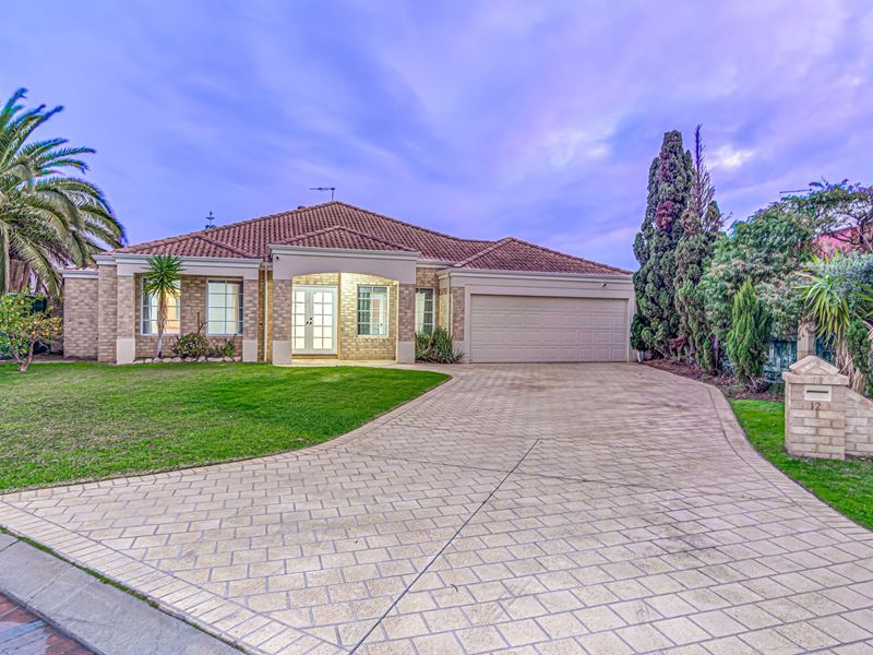 12 Tallinn Loop, Mindarie WA 6030