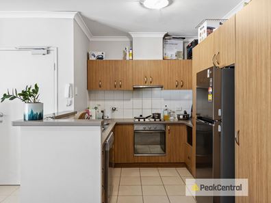 24/105 Wentworth Parade, Success WA 6164